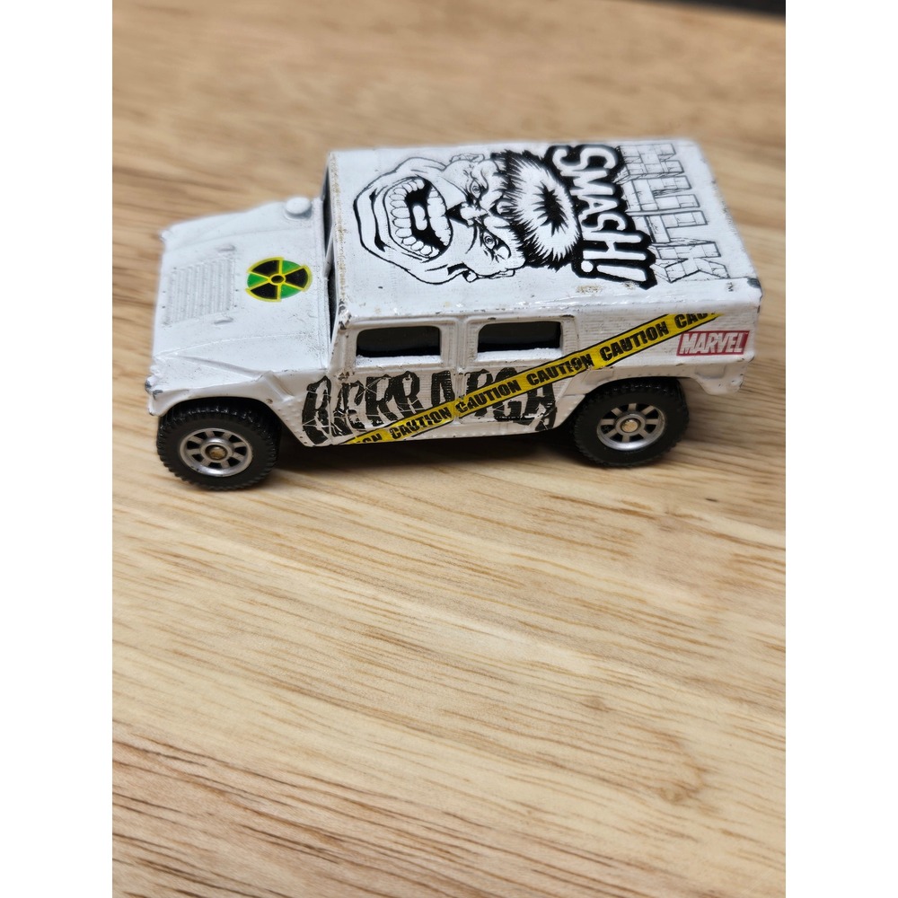 Maisto Marvel The Incredible Hulk Humvee Diecast Vehicle 2003 White Smash Car
